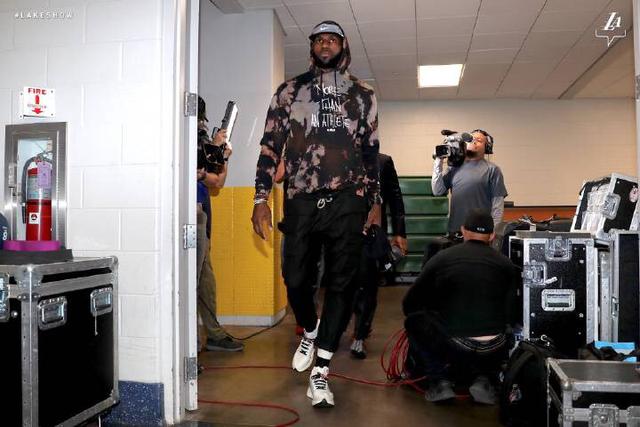 希门尼斯：进球那一刻想起了妻儿，那球是我所爱的人一起进的（希门尼斯：破门一刻想起妻儿，这球献给我所爱的人）