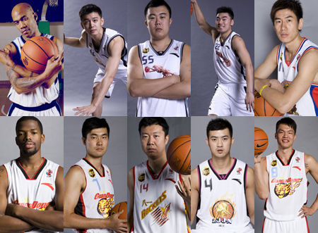 刘越：申花进攻变化少，斯卢茨基用人容易陷入“恶性循环”（刘越评申花：进攻变化不足，斯卢茨基用人或陷入恶性循环）