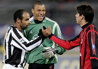 意甲前瞻：热那亚5轮不败进攻提升，国米加大轮换三主力缺席（意甲前瞻：热那亚近5轮不败攻势回升，国米扩大轮换三名主力缺阵）