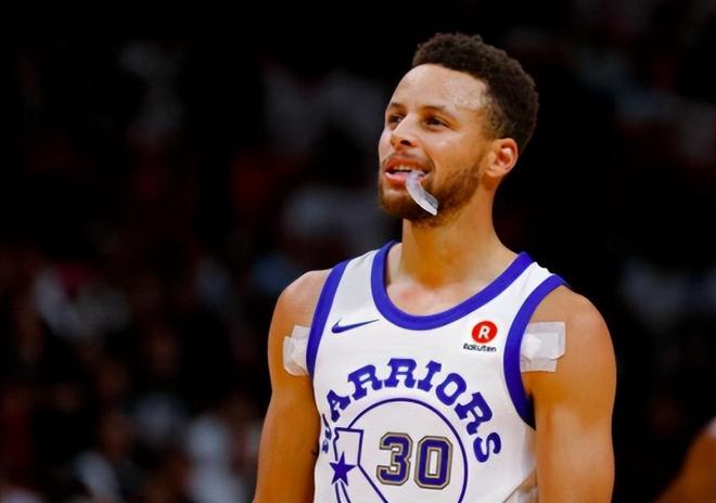 船记：快船必须解决伦纳德时间分配问题，一直是个难题（船记：伦纳德出场时间如何分配，仍是快船的老大难）