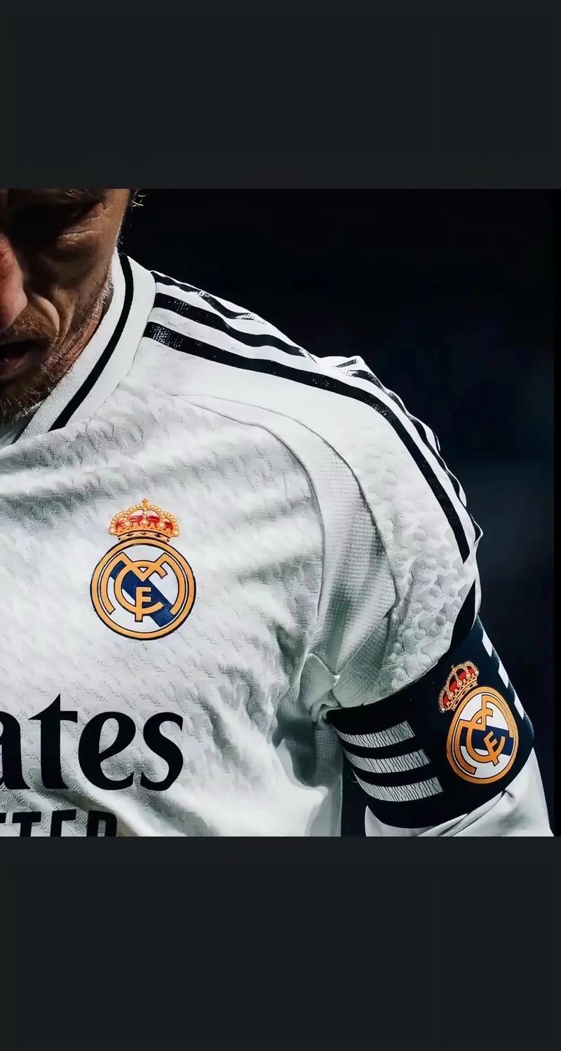 斯内德：亚马尔未来或超越梅西，他未来10年不会离开巴萨（斯内德：亚马尔有望超越梅西，未来十年大概率留在巴萨）