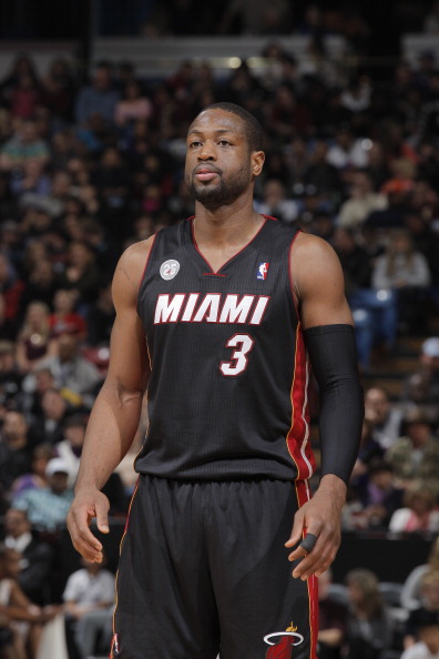 记者：尤文可能在冬窗拿洛卡特利和国米租借交换弗拉泰西（记者：尤文或冬窗以洛卡特利＋租借方案与国米交换弗拉泰西）