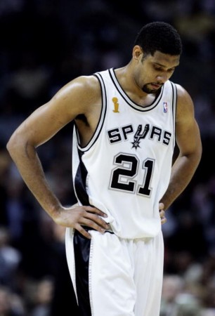 活塞队备战客场挑战凯尔特人，全员健康状态良好（活塞客场挑战凯尔特人前瞻：全员健康，状态上佳）