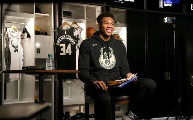 世欧预战报：卡尼凯尼克惊天乌龙，科索沃2-0十人斯洛文尼亚（世预欧战报：卡尼凯尼克致命乌龙，科索沃2-0力克十人斯洛文尼亚）