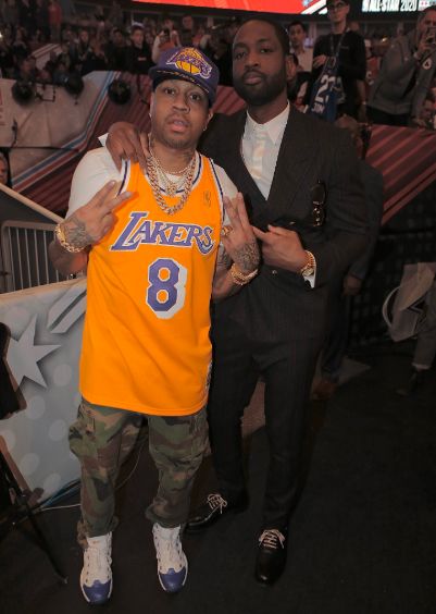 对阵火箭！独行侠首发：小内姆哈德 弗拉格 马绍尔 华盛顿 浓眉（独行侠战火箭，首发阵容：小内姆哈德、弗拉格、马绍尔、华盛顿、浓眉）