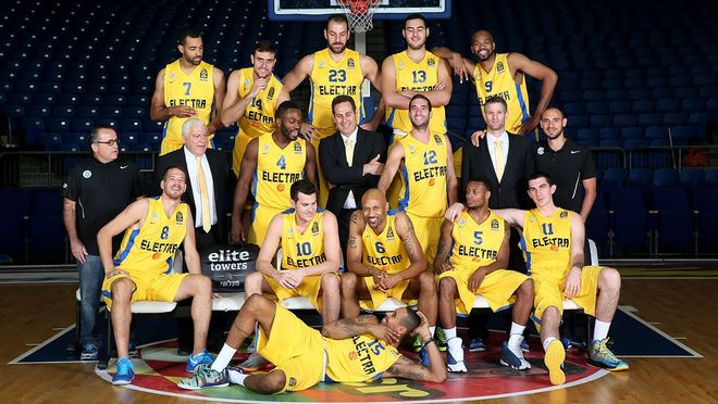 梅西获得季后赛MVP后，即将领取常规赛MVP！以及开启梅西杯！（梅西斩获季后赛MVP，常规赛MVP在即，梅西杯即将启幕）